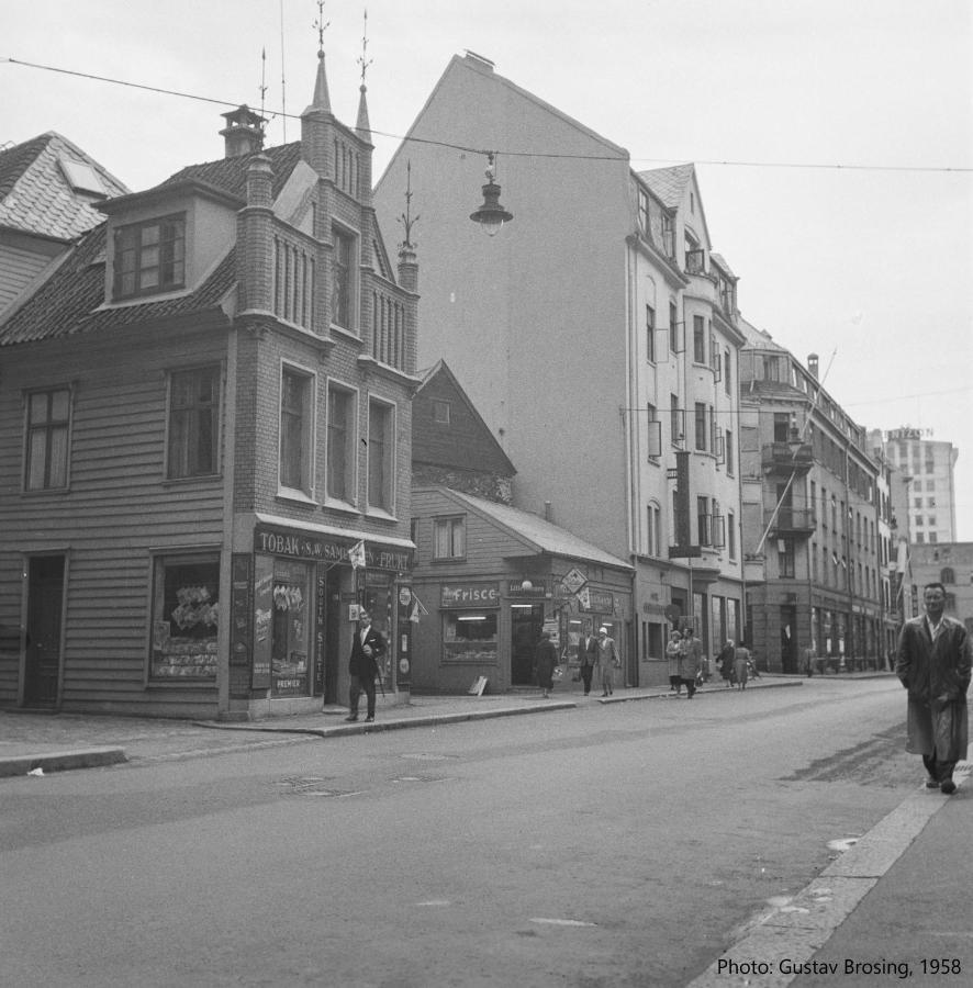 Apartamento Live In Historic Building - View To Bryggen Bergen Exterior foto